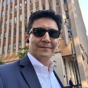 Meet your Posher, Juan